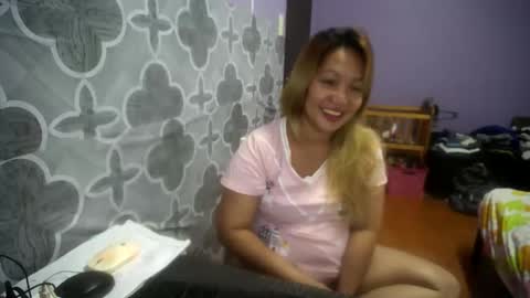 quelly40 online show from September 19, 5:12 pm