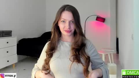 r00xvel online show from October 4, 8:31 am