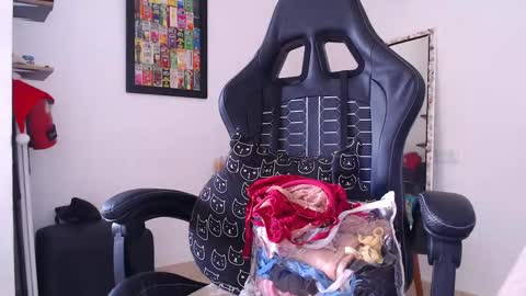 rachell_420 online show from November 16, 1:33 pm