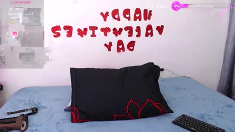 RACHELL  online show from May 14, 2:39 am