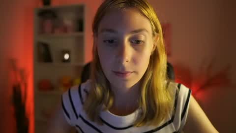 Rachel online show from July 16, 6:23 pm