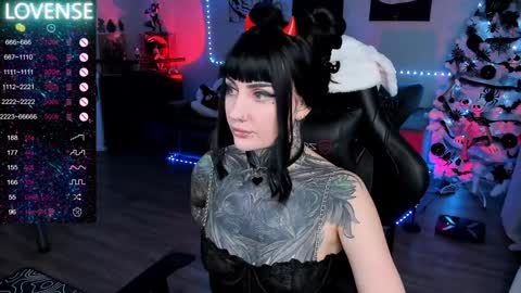  Miko Pleasee help me get 100 likes online show from January 31, 1:45 pm