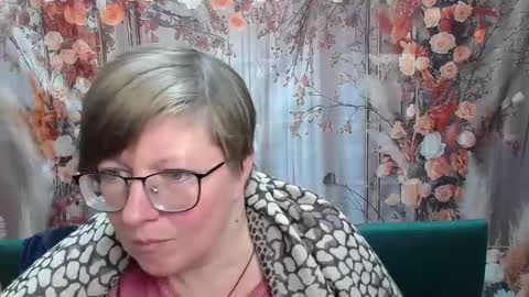 RadaChudna online show from April 14, 5:51 am