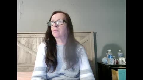 Radiant Peach Goddess online show from February 21, 5:35 am