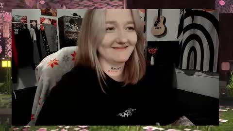 Snapshot of raiingurl chatting on October 8, 7:07 pm Kate online show from October 8, 7:07 pm