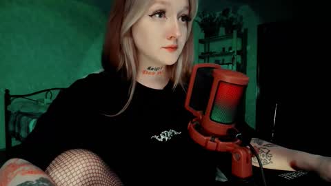 Kate online show from March 9, 3:26 pm