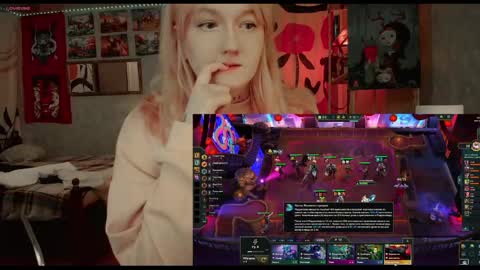 Snapshot of raiingurl chatting on February 8, 5:39 pm Kate online show from February 8, 5:39 pm