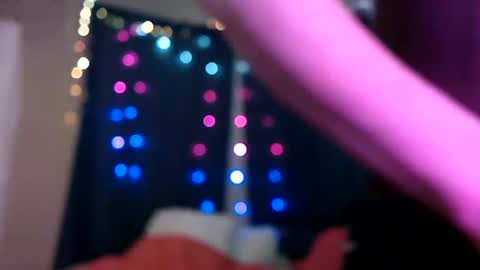    RAMONA Q   online show from January 20, 11:21 pm