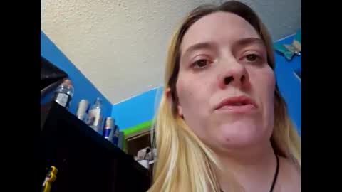 Snapshot of randcandy77 chatting on March 1, 7:59 pm Randcandy77 online show from March 1, 7:59 pm