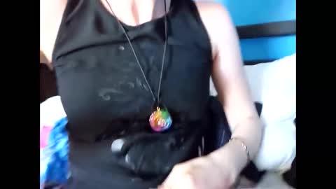 Snapshot of randcandy77 chatting on March 2, 9:19 pm Randcandy77 online show from March 2, 9:19 pm