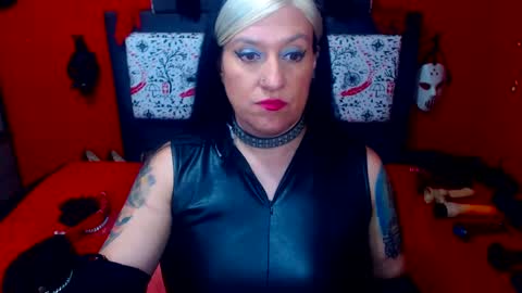 Sonia online show from February 6, 6:56 pm