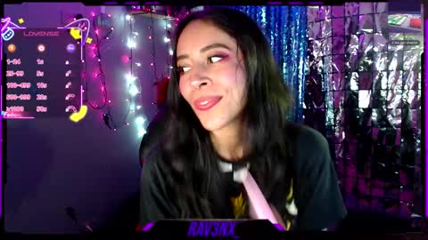   online show from November 28, 10:24 pm