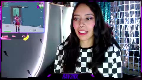   online show from November 19, 8:42 pm