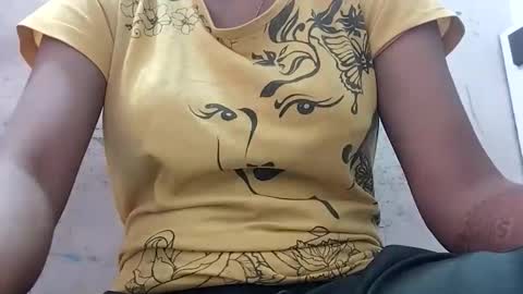 Snapshot of rava_sexy chatting on September 23, 2:43 am rava_sexy online show from September 23, 2:43 am