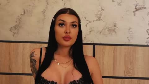 raven_inkk online show from April 22, 9:50 am