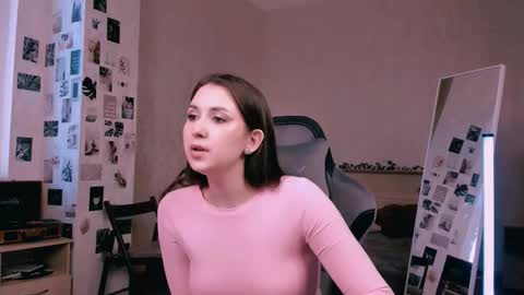 Alia Mereyn online show from October 6, 11:38 am