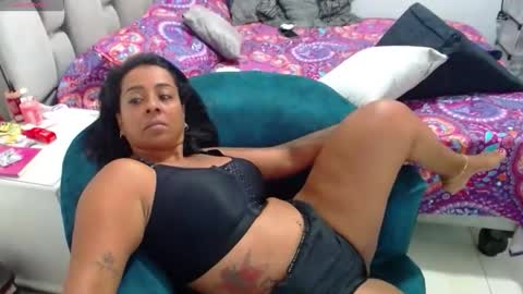 raysajoness online show from April 8, 1:08 am