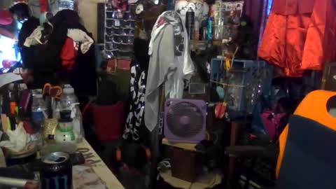 Snapshot of reallyredrum69th chatting on October 20, 8:45 pm reallyredrum69th online show from October 20, 8:45 pm