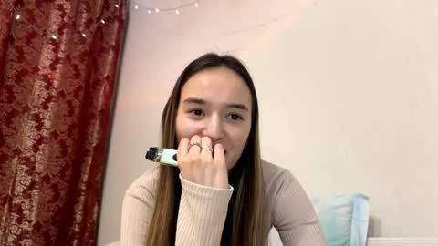 Risa online show from March 13, 3:57 pm