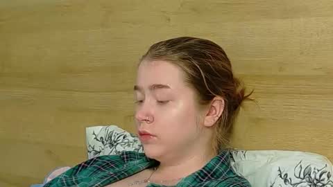 Snapshot of rebecca_lace chatting on October 31, 1:29 am rebecca_lace online show from October 31, 1:29 am