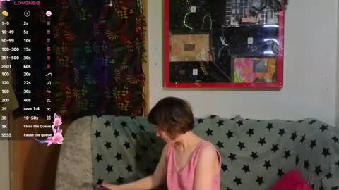 Lara online show from October 30, 4:41 pm