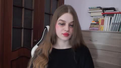 Lily online show from November 25, 1:52 am