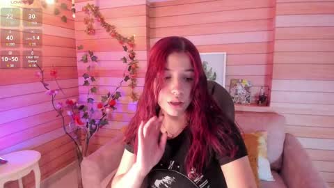Snapshot of regina_blum chatting on December 29, 7:43 pm Regina online show from December 29, 7:43 pm