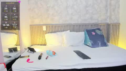 reichel05 online show from July 14, 8:13 pm