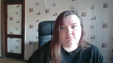 renataoia online show from February 1, 11:31 am