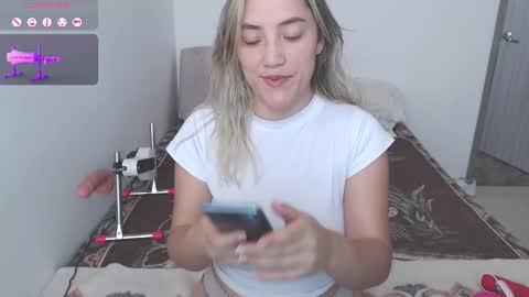 sofia online show from February 19, 5:49 pm