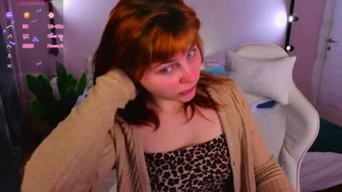 rene_shine online show from April 1, 5:43 pm