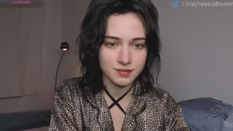 Ewiwi online show from March 22, 4:35 pm