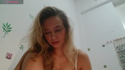 Rexxa online show from July 28, 6:20 pm
