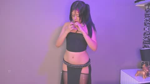 Reze  online show from March 28, 5:12 pm