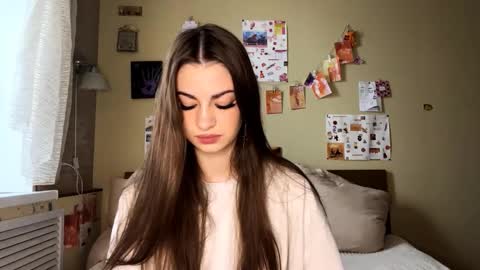 Anna online show from November 4, 8:41 am