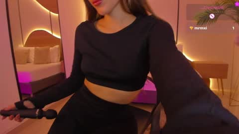 Riley Sierra online show from May 28, 12:58 pm