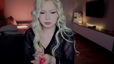 rileymee online show from March 30, 3:17 am