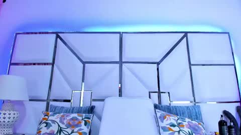 Riley online show from February 15, 11:28 am