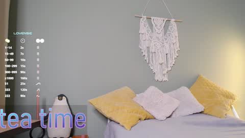 Rina online show from December 27, 6:03 am