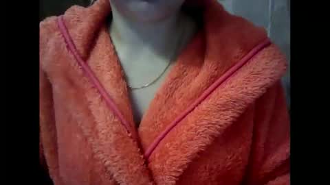 RiveraMaureen online show from October 14, 12:57 am