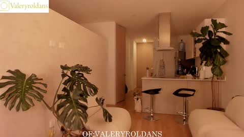 Valery Roldans online show from January 8, 5:11 am