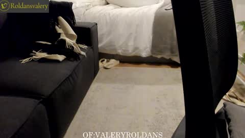 Valery Roldans online show from November 8, 11:43 pm