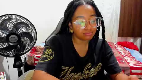 Is A Belle online show from November 29, 12:25 am