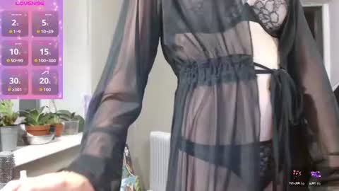 rosa843850 online show from June 10, 7:12 pm