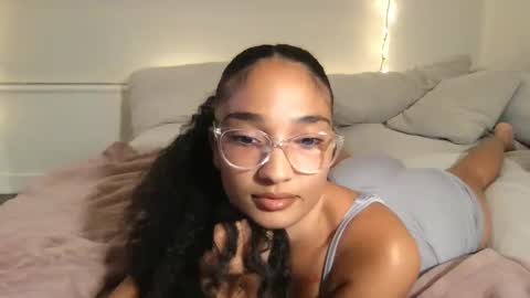 Rosalina online show from October 12, 4:59 am