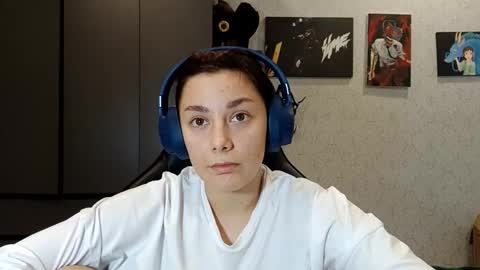 Kiki online show from October 11, 1:36 pm