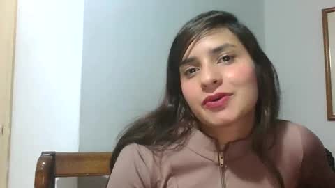 rosasvioletas online show from November 7, 2:17 am