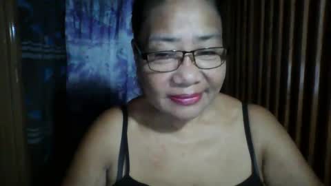 rosebelle66 online show from December 4, 8:53 pm