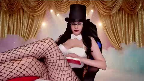 Rosebloom online show from November 1, 4:38 am