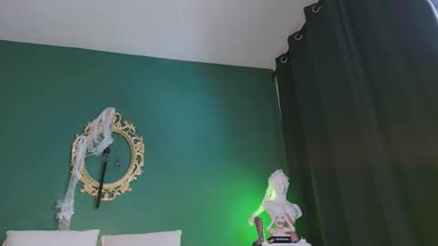 rosedelic online show from October 30, 4:48 am